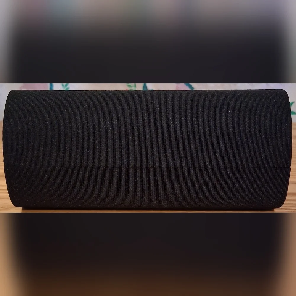 EUC Dolce & Gabbana Black Ribbed Magnetic Close Hard Shell Glasses Case